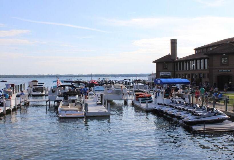 Отель Mill Creek