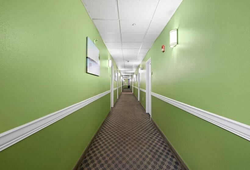 Отель Mill Creek