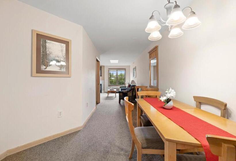 Отель Mill Creek