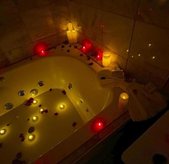 Отель Mill Creek