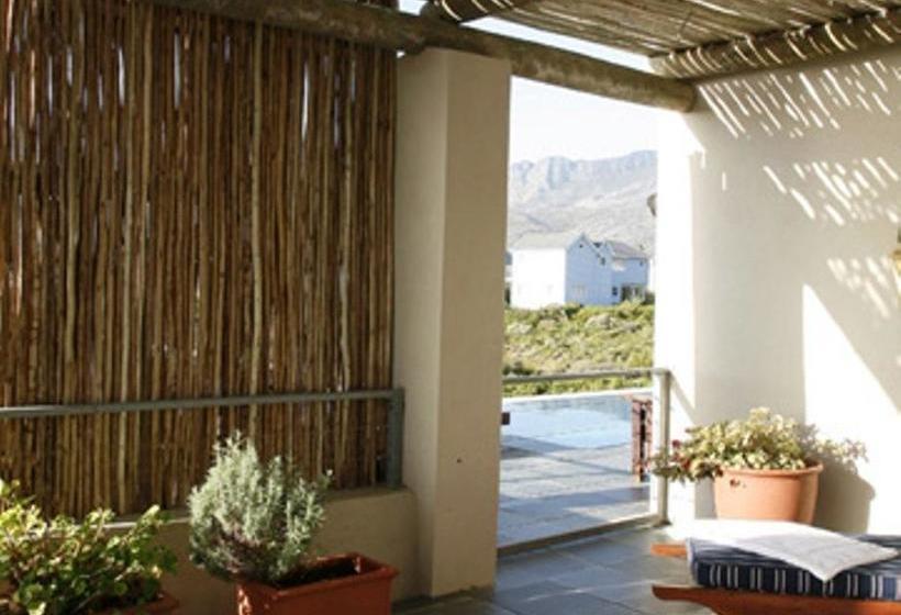 فندق Moonstruck On Pringle Bay Guesthouse
