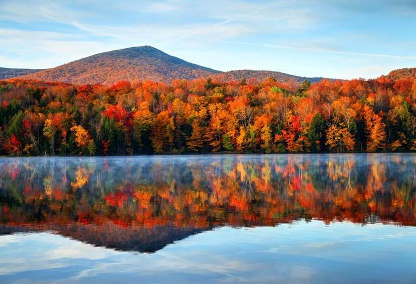 هتل Mountain Meadows Lodge