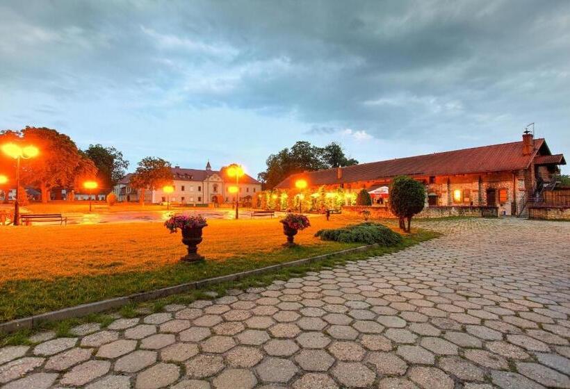 בית מלון כפרי Na Podzamczu