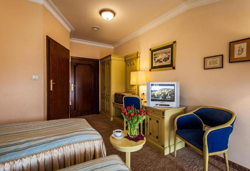 בית מלון כפרי Na Podzamczu