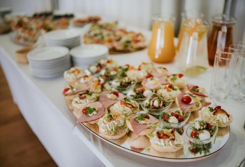 Отель Nad Wisłą