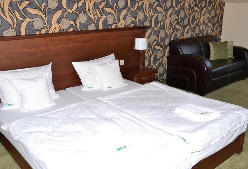 בית מלון כפרי Neo Międzyrzecz