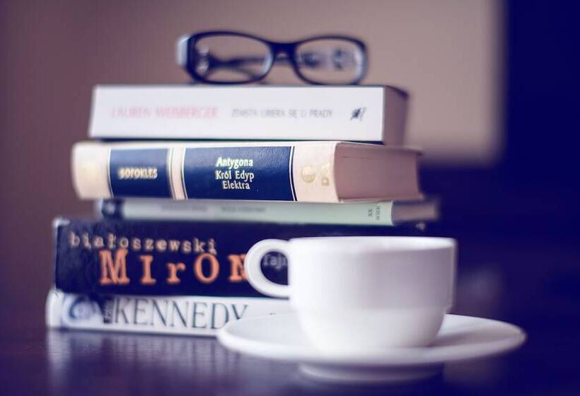 בית מלון כפרי Niemcza Wino & Spa