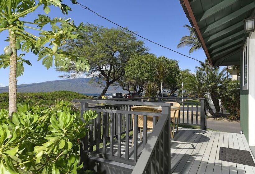 בית מלון כפרי Nona Lani Cottages