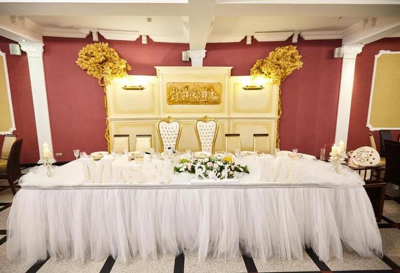 בית מלון כפרי Oławian