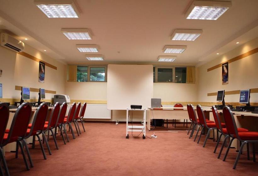 酒店 Osrodek Szkoleniowy Allianz