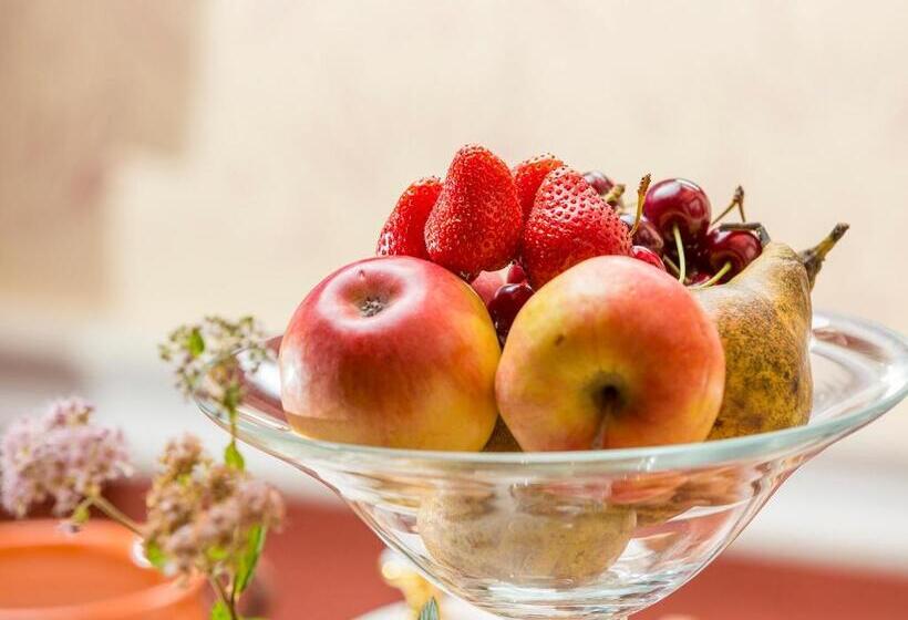 هتل Rooms & Restaurant Ostarija