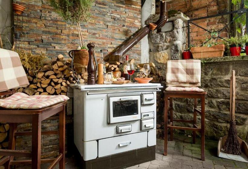 هتل Rooms & Restaurant Ostarija