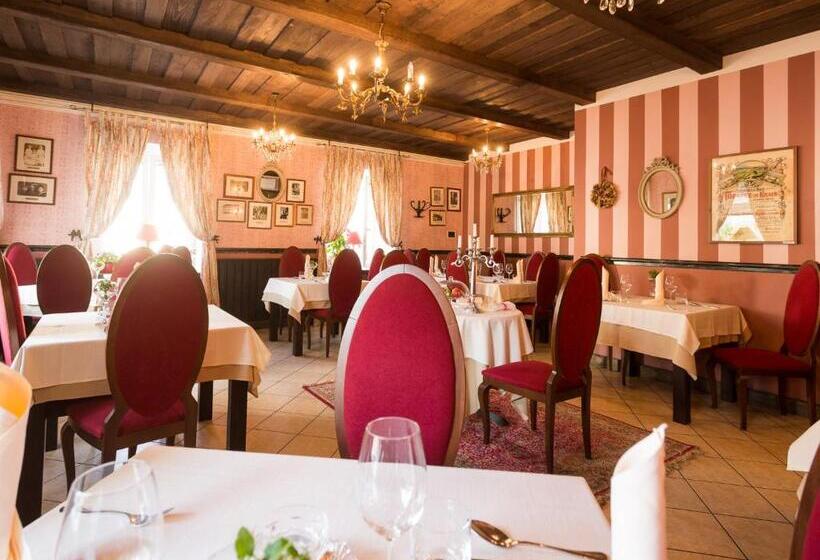 هتل Rooms & Restaurant Ostarija