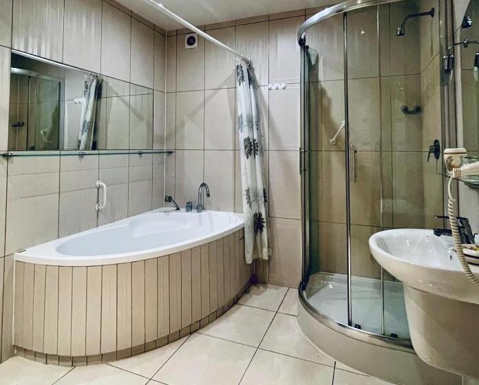 ホテル Pałac Biedrusko