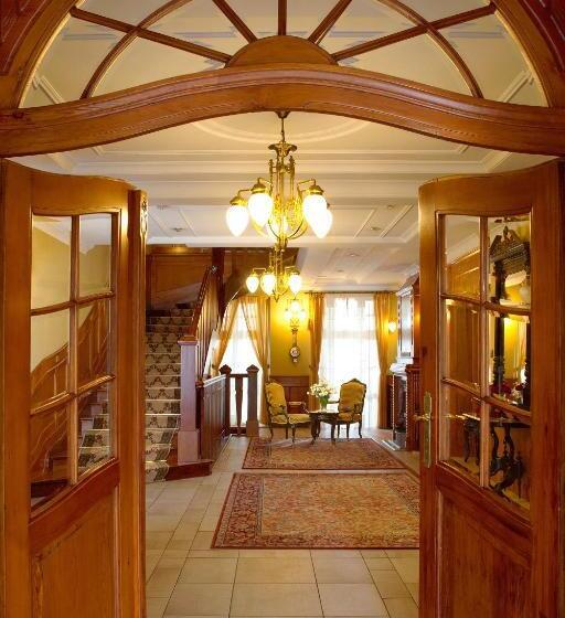 בית מלון כפרי Pałac Czarny Las