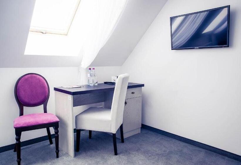 בית מלון כפרי Pałac Krotoszyce Basen&spa