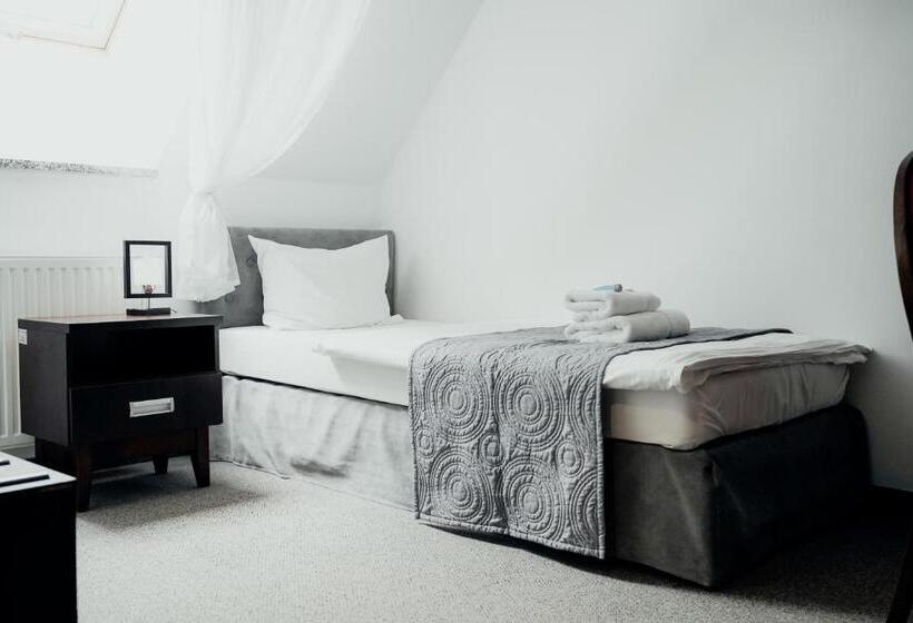 בית מלון כפרי Pałac Krotoszyce Basen&spa