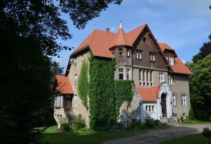 ホテル Pałac Myśliwski Orle Solutions