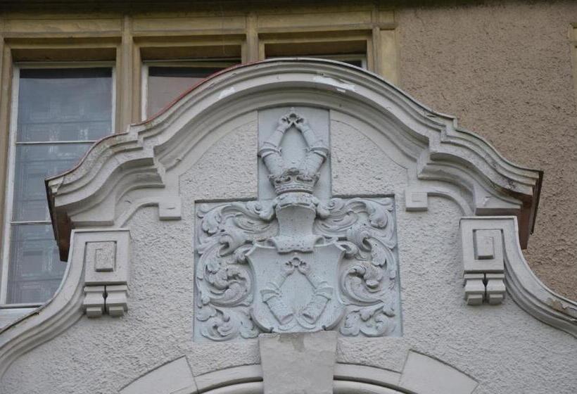 ホテル Pałac Myśliwski Orle Solutions