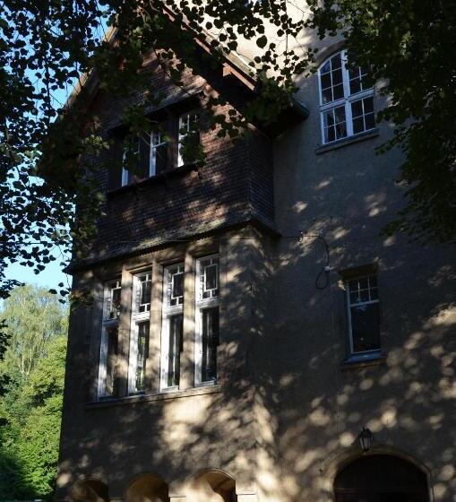 ホテル Pałac Myśliwski Orle Solutions