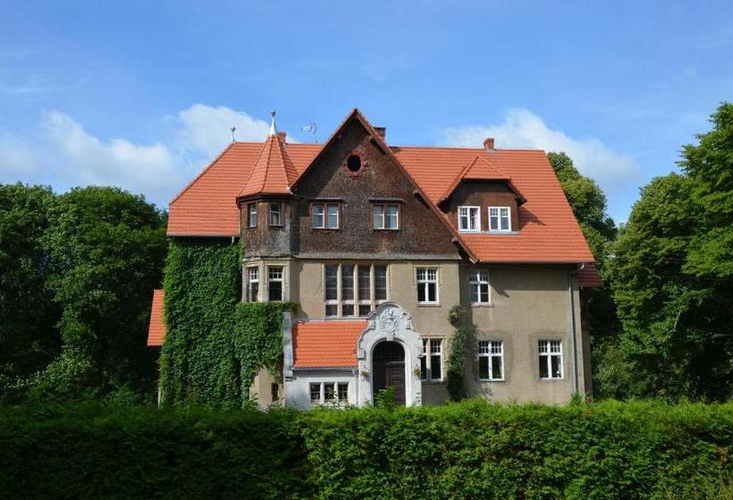ホテル Pałac Myśliwski Orle Solutions