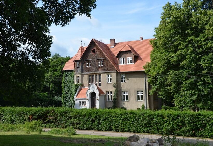 ホテル Pałac Myśliwski Orle Solutions