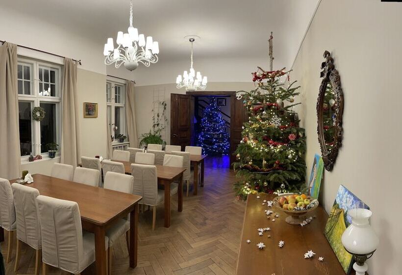 ホテル Pałac Myśliwski Orle Solutions