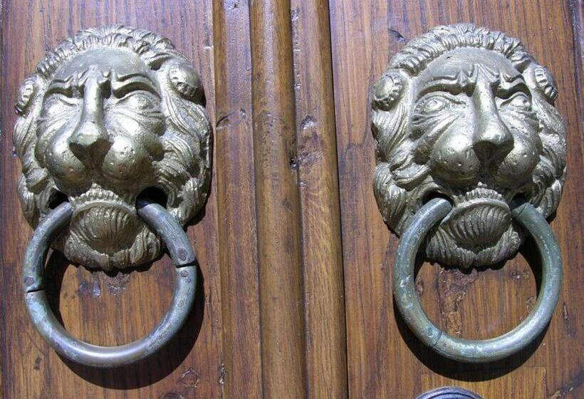 هتل Pałac Myśliwski W Antoninie