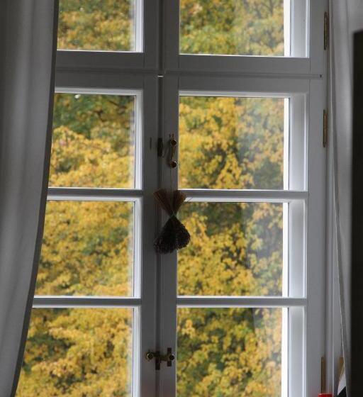 בית מלון כפרי Pałac Nakomiady