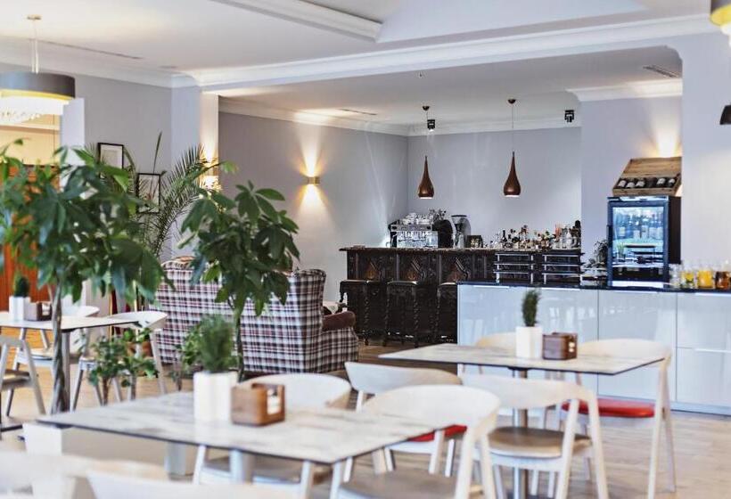 Отель Pałac Runowo