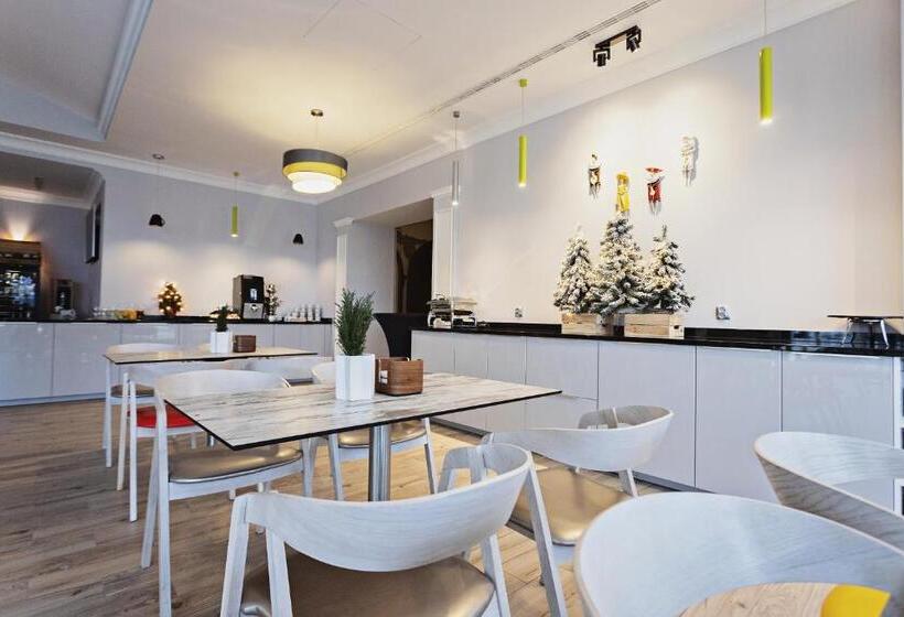 Отель Pałac Runowo