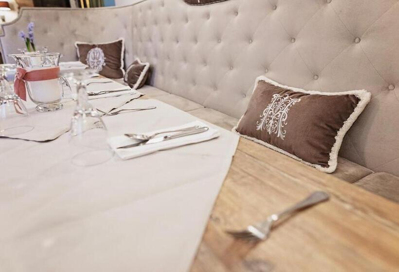 Отель Pałac Runowo