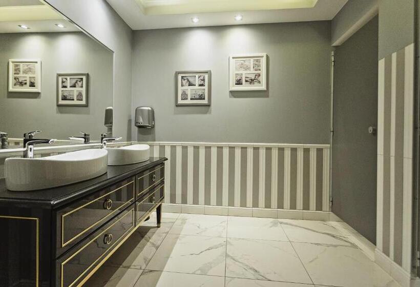 Отель Pałac Runowo