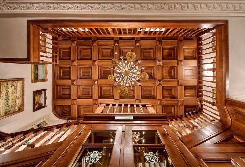 בית מלון כפרי Pałac Tłokinia