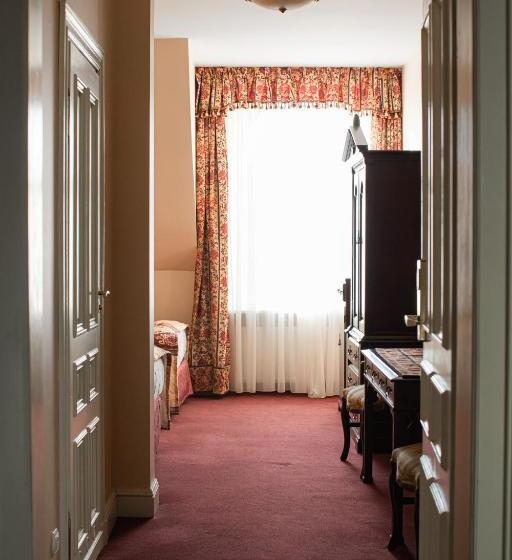 בית מלון כפרי Pałac Bielawa