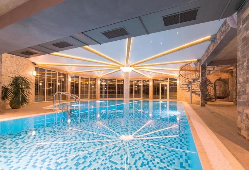 בית מלון כפרי Pałac Bielawa