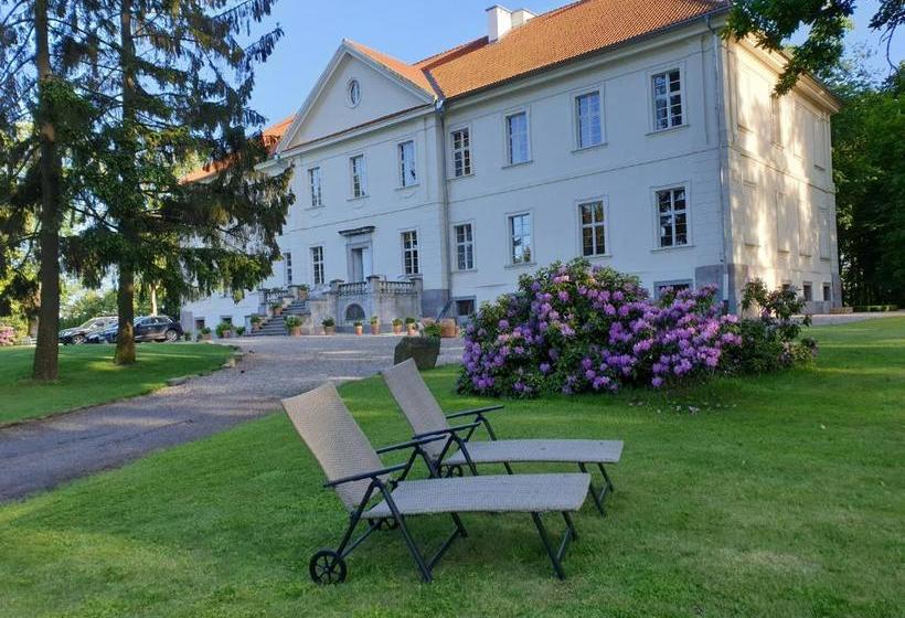 בית מלון כפרי Pałac Nakomiady