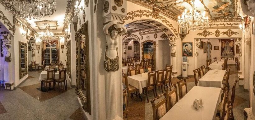 Pałac Tarnowskich Hotel & Restauracja & Spa