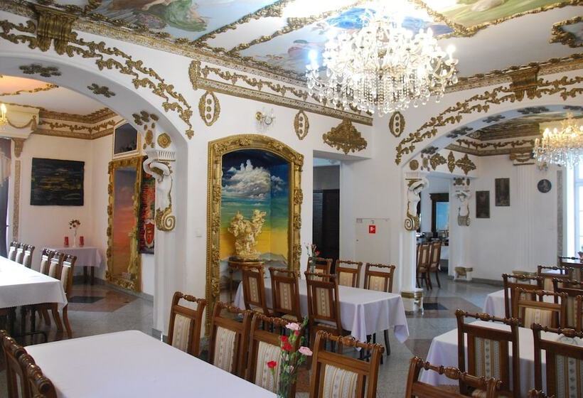 Pałac Tarnowskich Hotel & Restauracja & Spa