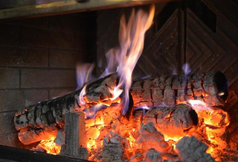 فندق Pan Tadeusz