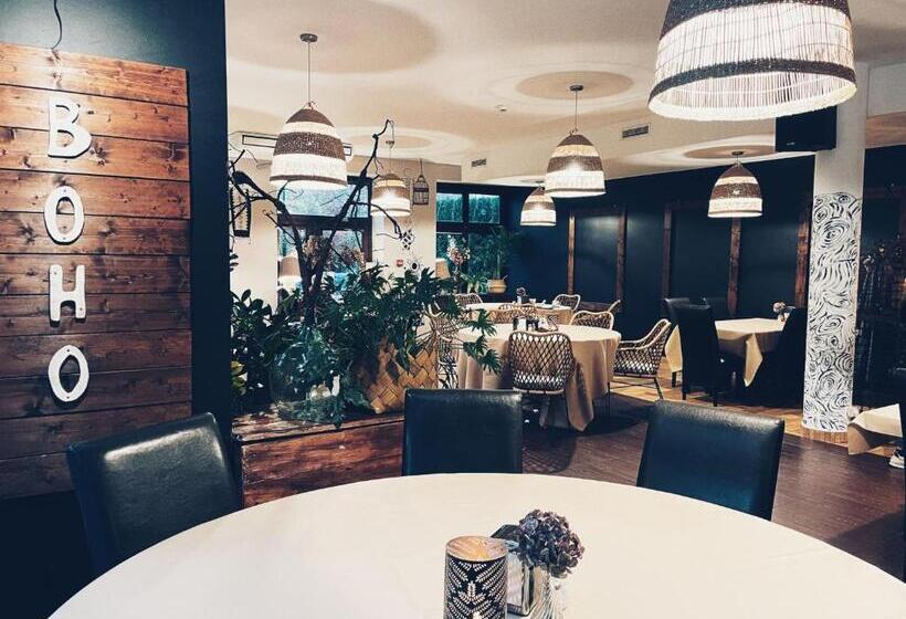 هتل Pensjonat Pod Jemiołą