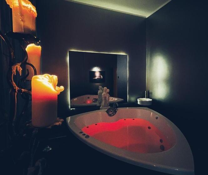 هتل Pensjonat Pod Jemiołą