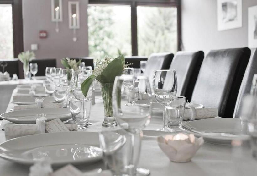 هتل Pensjonat Pod Jemiołą