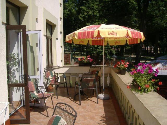 酒店 Pensjonat Zamek Dersława