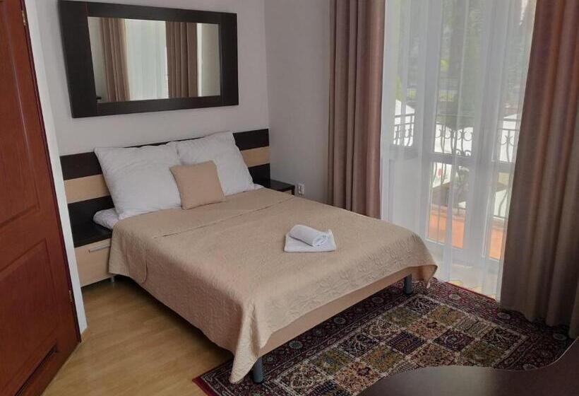 酒店 Pensjonat Zamek Dersława