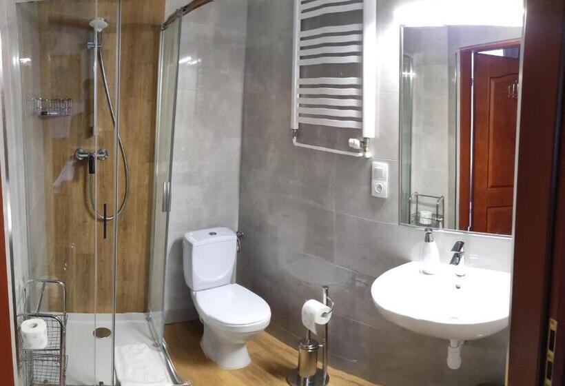 酒店 Pensjonat Zamek Dersława