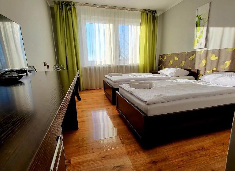 בית מלון כפרי Piast