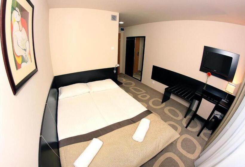 فندق Picaro Stok