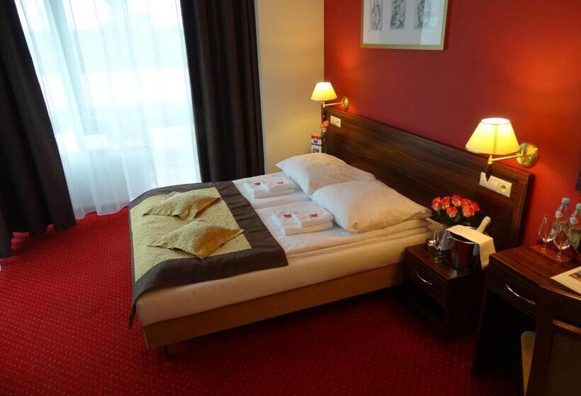 בית מלון כפרי Pikul