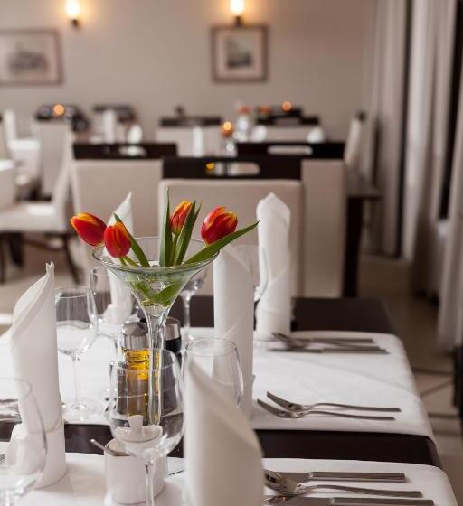 ホテル Pod Ratuszem